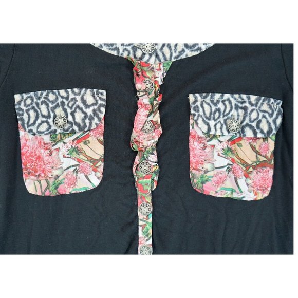 Eva & Claudi Blouse Womens Top Size Small Button Down Two Pockets Leopard Acents - Picture 4 of 5
